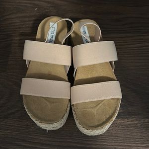 Steve Madden Kimmie shoe in blush